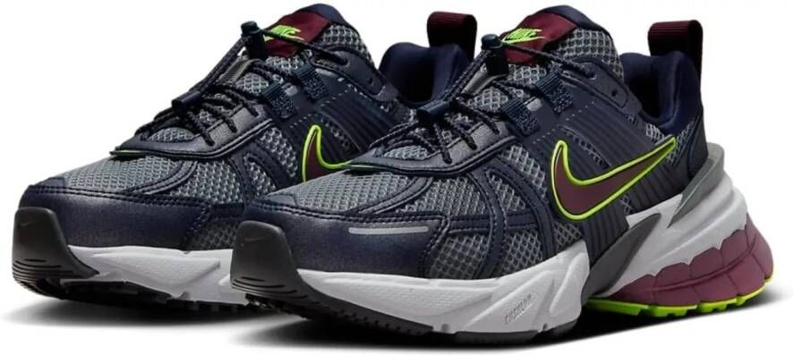 Nike Low-Top Sneakers V2k Run Nh 'luminous' Sneakers in meerkleurig