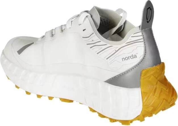 Norda Low-Top Sneakers White High-Top Sneaker in wit