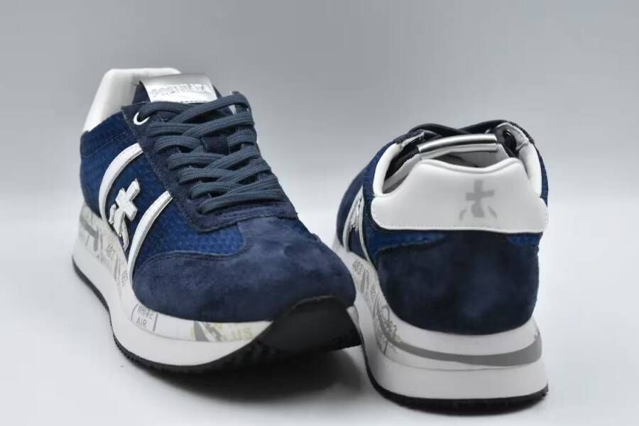 Premiata Low-Top Sneakers Low-Top Sneakers With Textured Upper And Design in blauw