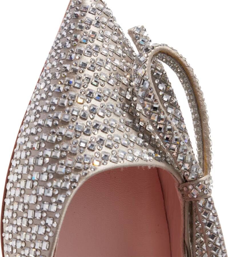 Roger Vivier Pumps & high heels Virgule Crystal Buckle Slingsback Pumps in zilver