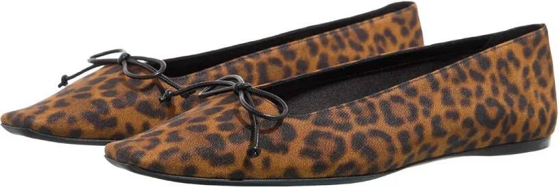 Saint Laurent Ballerinas Poppy Ballerina Shoes in luipaardprint