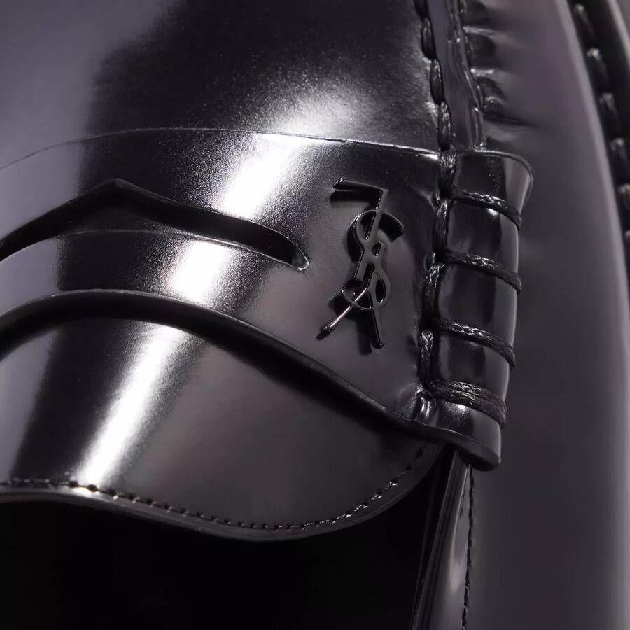 Saint Laurent Loafers Loafer Monogram Penny Slipper in zwart