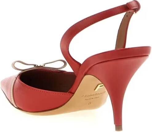 Salvatore Ferragamo Hoge hakken 'Gylla' Slingback in rood