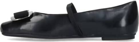 Salvatore Ferragamo "New Vara Plate" Ballerinas Black in zwart