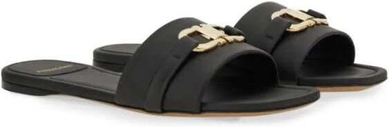Salvatore Ferragamo Sandalen Calfskin Slide Sandal in zwart