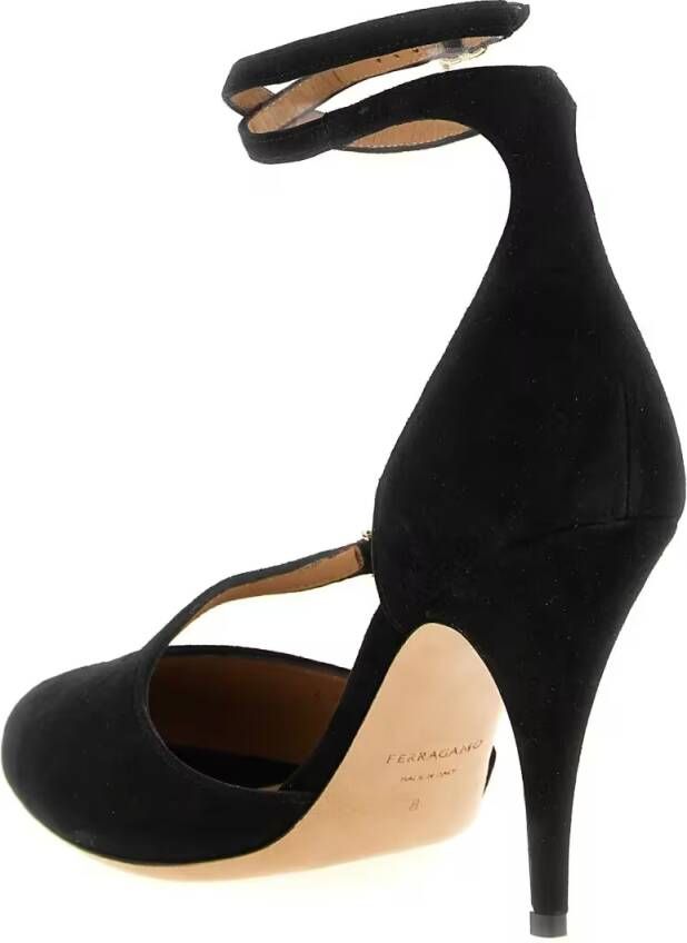Salvatore Ferragamo Sandalen 'Molly' Sandals in zwart