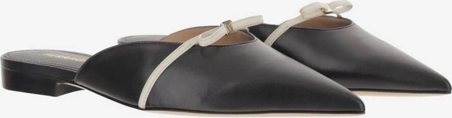 Salvatore Ferragamo Slippers & Mules Leather Mules With Bow in zwart