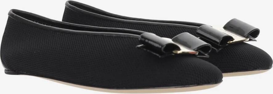 Salvatore Ferragamo Vara Bow Ballerinas in zwart