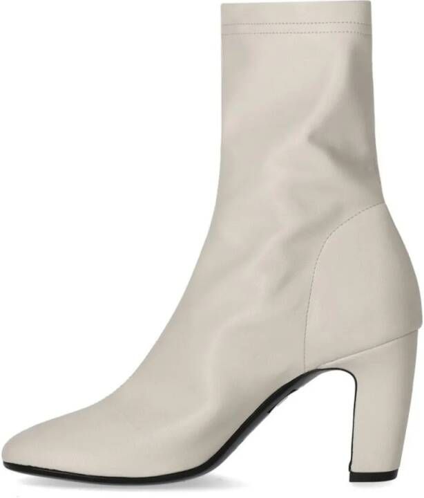 Strategia Boots Zhaira White Heeled Ankle Boot in wit
