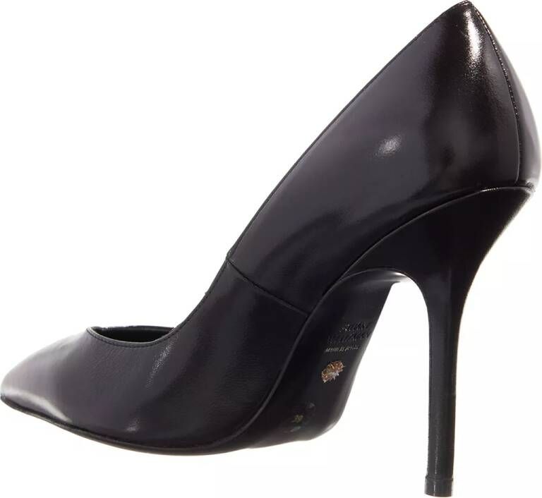Stuart Weitzman Pumps & high heels Eva 100 Pump in zwart