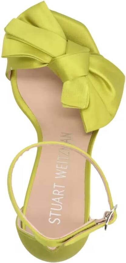 Stuart Weitzman Sandalen 'Nude Loveknot' Sandals in geel