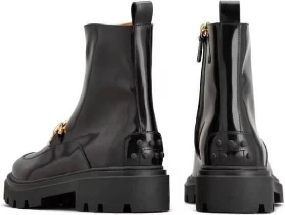 TOD'S Boots Glossy Black Ankle Boots in zwart