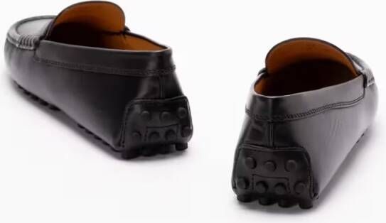 TOD'S `Gommino` Loafers in zwart