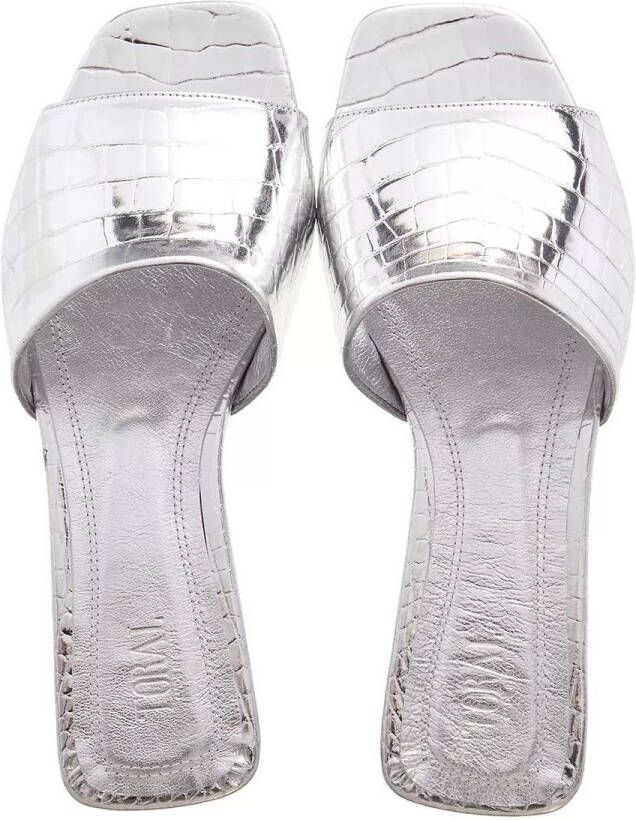 Toral Sandalen Silver Animal Print Sandals in zilver