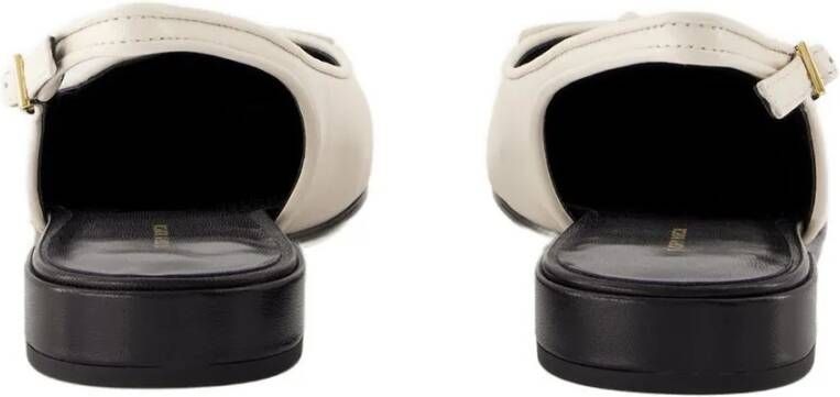 TORY BURCH Cap Toe Sandals Leather White in wit