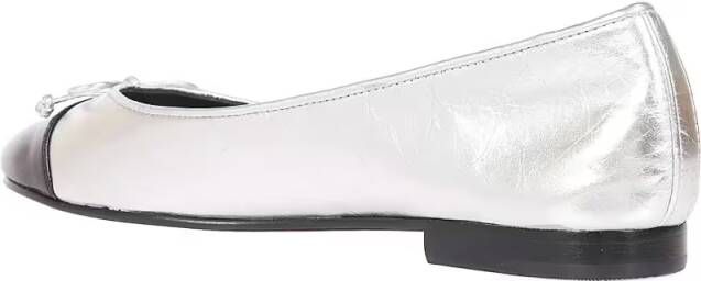 TORY BURCH Silver Leather Ballet Flats in wit