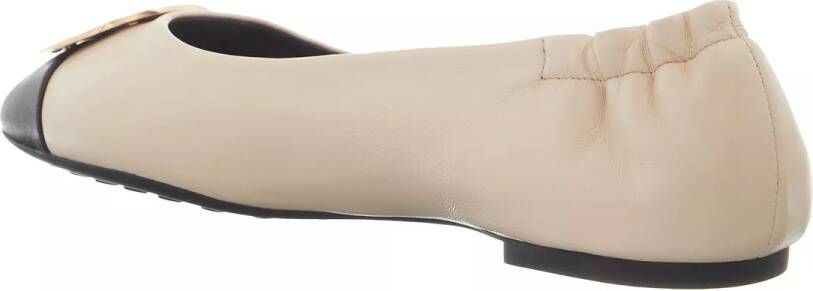 TORY BURCH Ballerinas Claire Cap-Toe Ballet in crème