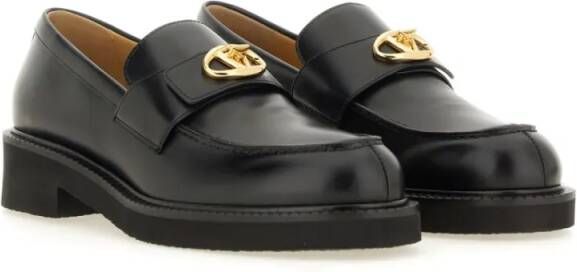 Valentino Garavani 40Mm Calfskin "Vlogo Locker" Loafer in zwart