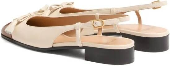 Valentino Garavani Ballerina Valet Du Roi Kid in beige