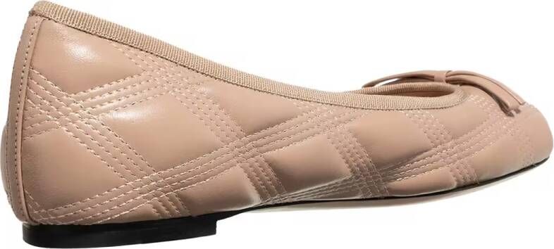 Valentino Garavani Ballerinas Quiltie Ballet Flats in poeder roze