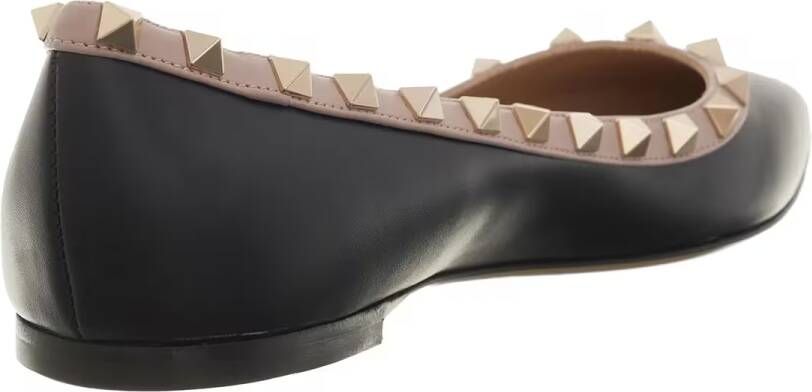 Valentino Garavani Ballerinas Rockstud Ballerina in zwart