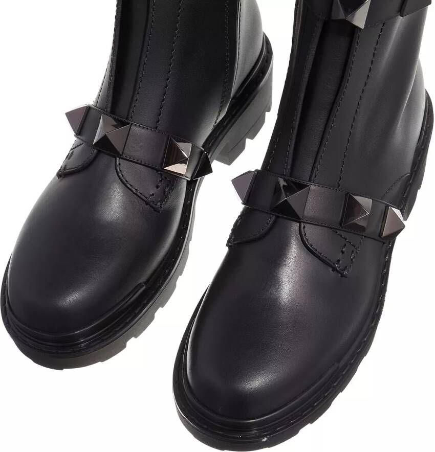 Valentino Garavani Boots & laarzen Combat Boots Romanstud in zwart