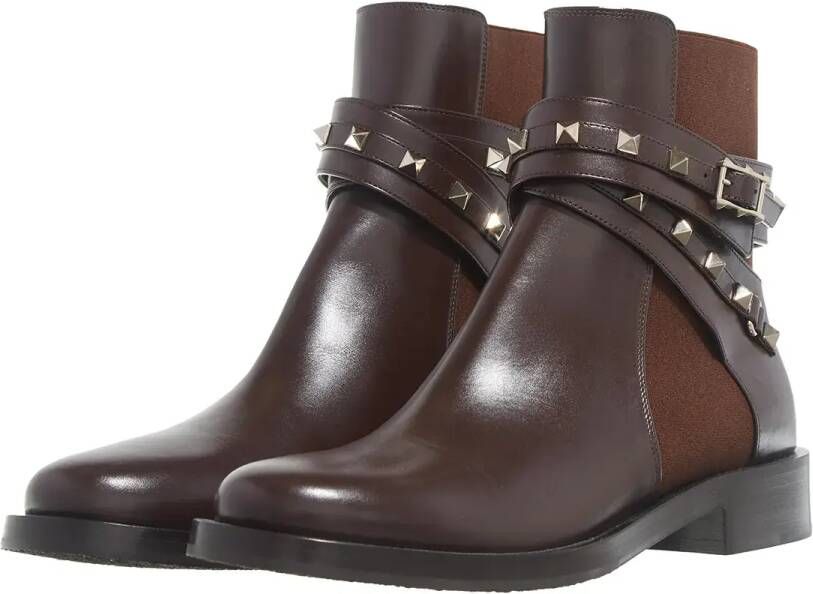 Valentino Garavani Boots Rockstud Beatle in bruin