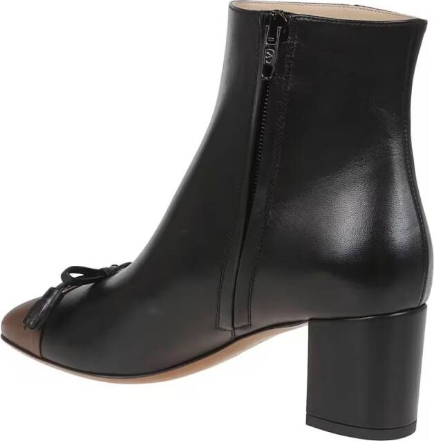 Valentino Garavani Boots Valet Du Roi Two-Tone Kidskin Ankle Boot in zwart