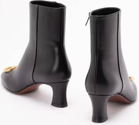 Valentino Garavani Boots `Vlogo Signature` Ankle Boots in zwart