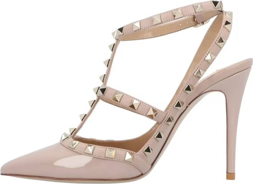 Valentino Garavani Hoge hakken Patent Rockstud Caged Pump Beige in beige