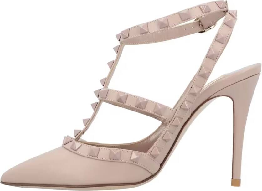 Valentino Garavani Hoge hakken Pointed Toe Rockstud Pumps With Adjustable Ankle S in beige