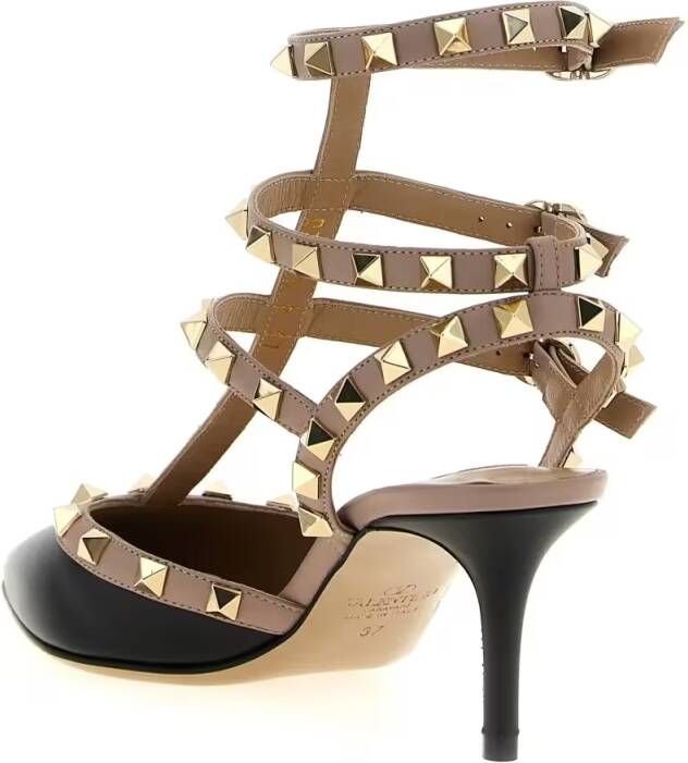 Valentino Garavani Hoge hakken 'Rockstud' Pumps in bruin