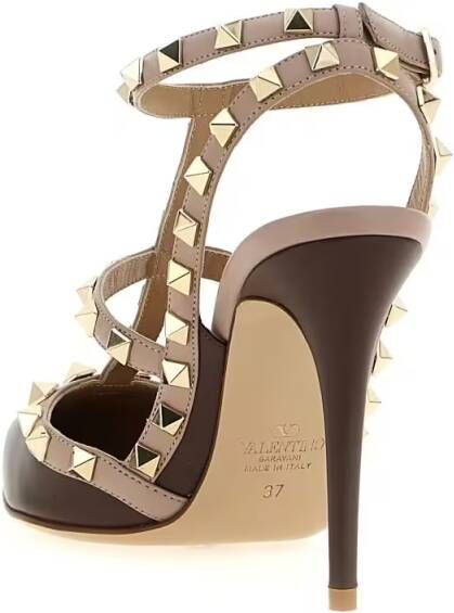 Valentino Garavani Hoge hakken 'Rockstud' Pumps in bruin