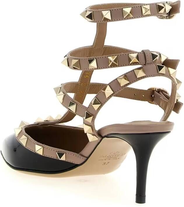 Valentino Garavani Hoge hakken 'Rockstud' Pumps in zwart