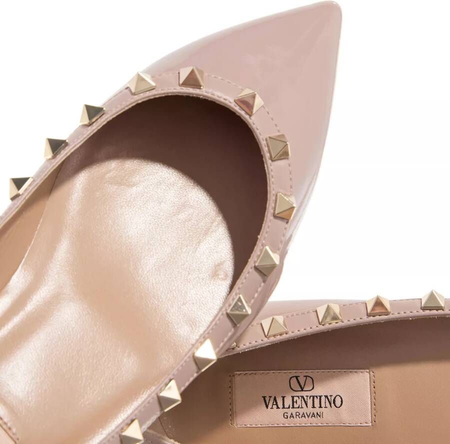 Valentino Garavani Loafers & ballerina schoenen Ballerina Rockstud in beige