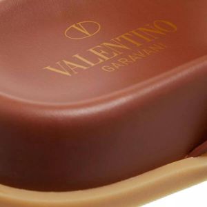 Valentino Garavani Loafers & ballerina schoenen Slide in brown