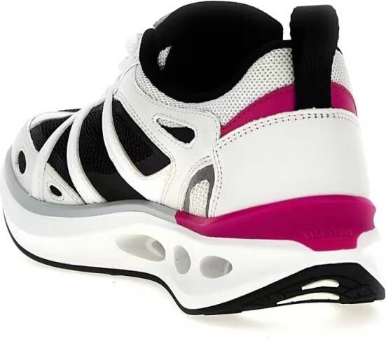 Valentino Garavani Low-Top Sneakers 'Vlogo Easyjog' Sneakers in wit