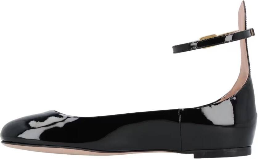 Valentino Garavani Patent Leather Ballerinas Black in zwart