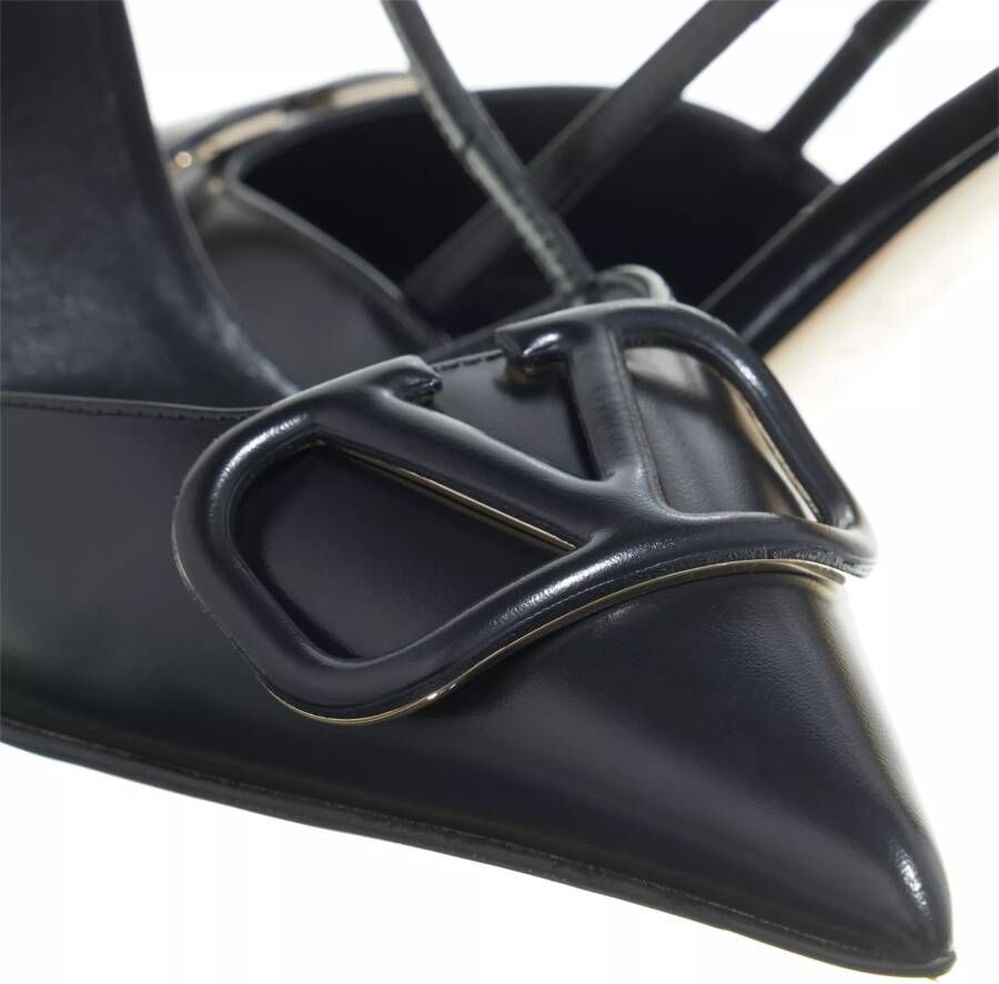 Valentino Garavani Pumps & high heels Vlogo Signature Pumps in zwart