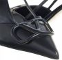 Valentino Garavani Pumps & high heels Vlogo Signature Pumps in zwart - Thumbnail 1