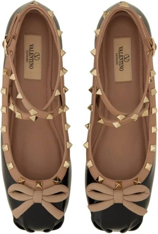 Valentino Garavani Rockstud Ballerina in zwart