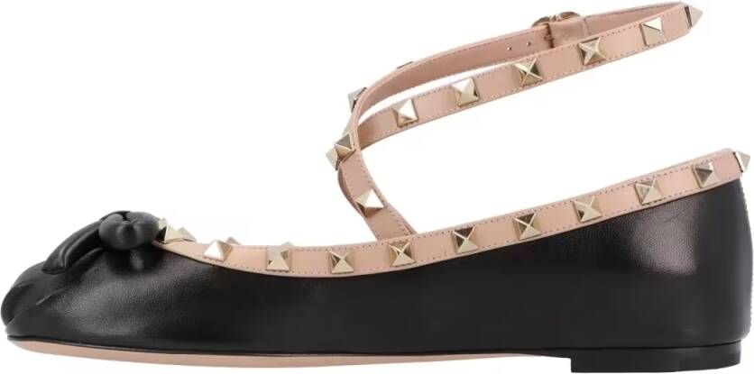 Valentino Garavani Rockstud Ballet Flats Black in zwart