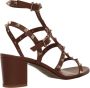 Valentino Garavani Sandalen Rockstud Sandals in bruin - Thumbnail 1