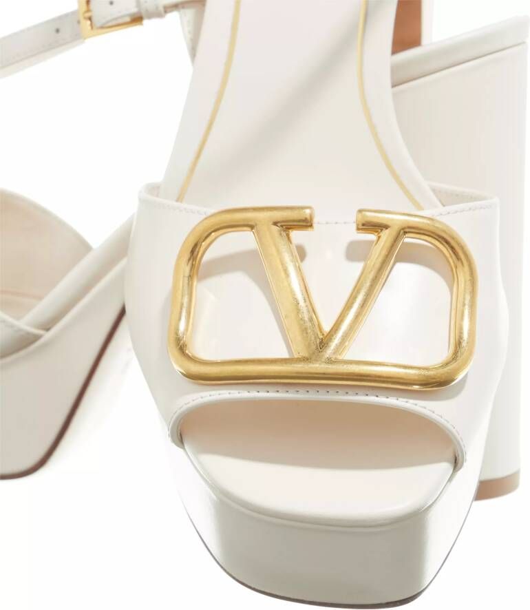 Valentino Garavani Sandalen Vlogo Signature Platform Sandals in crème