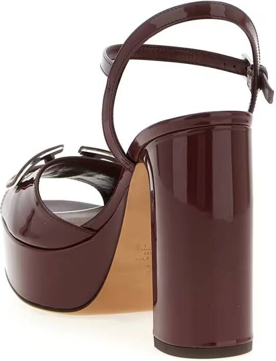 Valentino Garavani Sandalen Vlogo Signature Sandals in grijs
