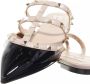 Valentino Garavani Slippers Rockstud Flat Mules in poeder roze - Thumbnail 1