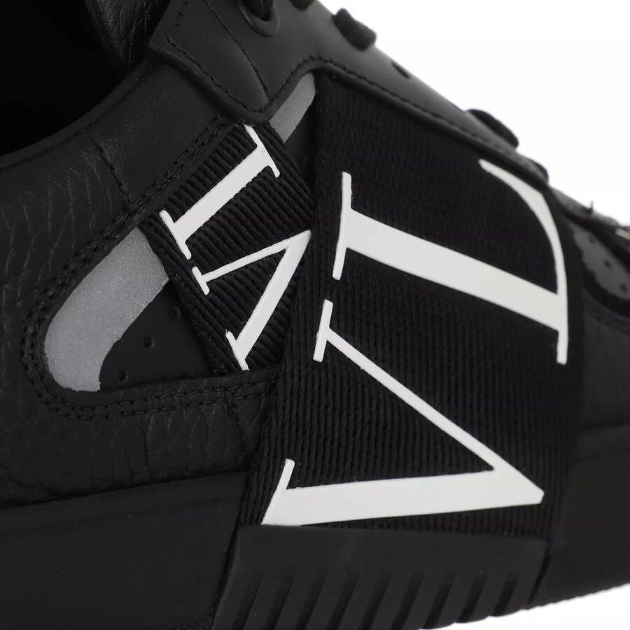 Valentino Garavani Sneakers VLTN Low Top Sneakers Calf Leather in zwart