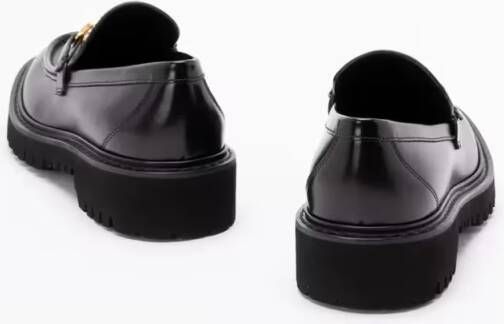 Valentino Garavani `Vlogo Signature` Loafers in zwart