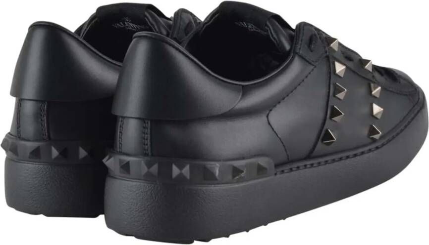 Valentino Garavani Low-Top Sneakers Rockstud Untitled Low-top Sneakers in zwart