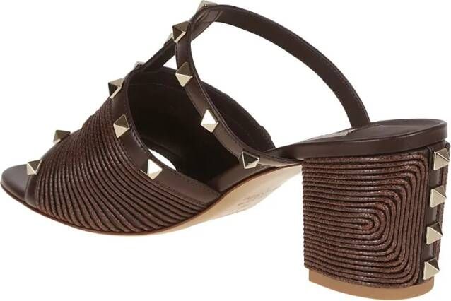 Valentino Garavani Sandalen Rockstud T. 60 Slide Sandals in bruin